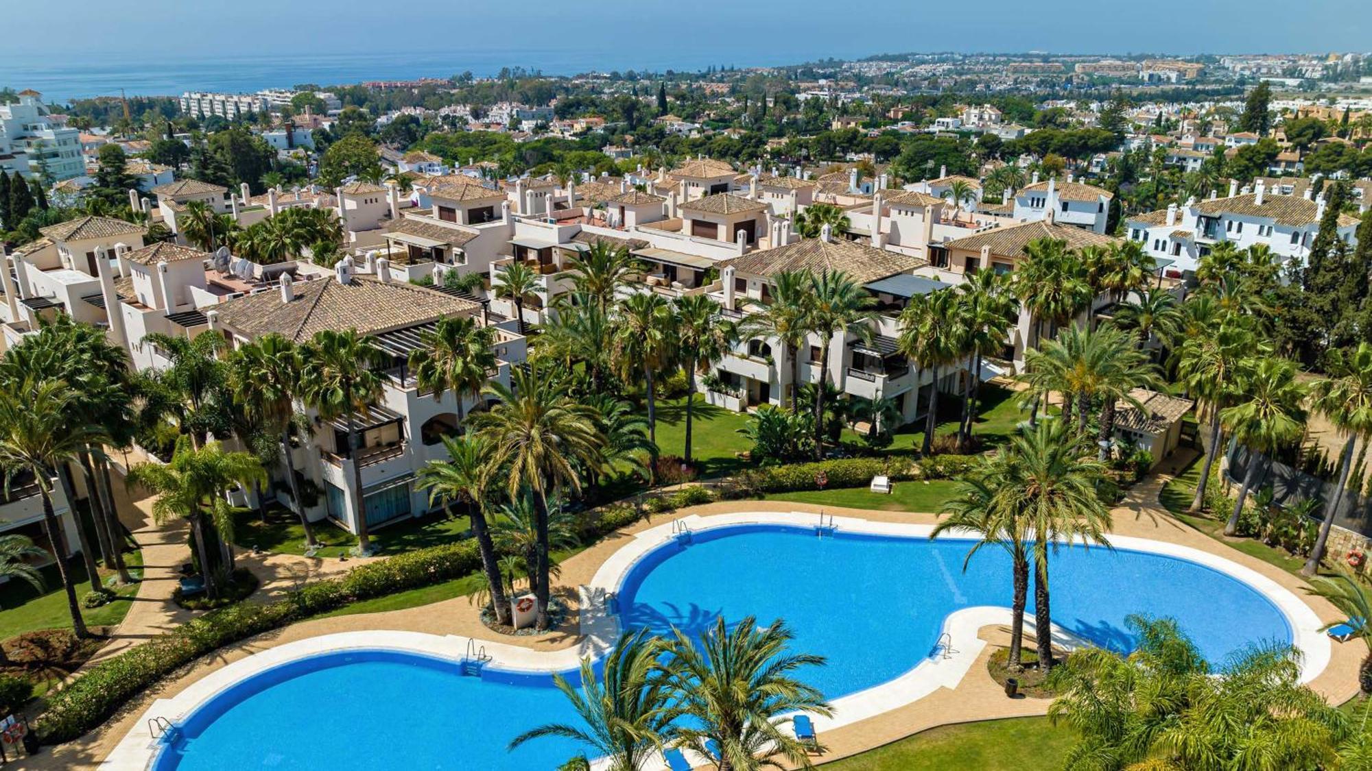 Vacation Marbella I Private Heated Swimming Pool, Walking Distance To Puerto Banus, Security 24-7, Bbq, Wifi Apartment Exterior photo