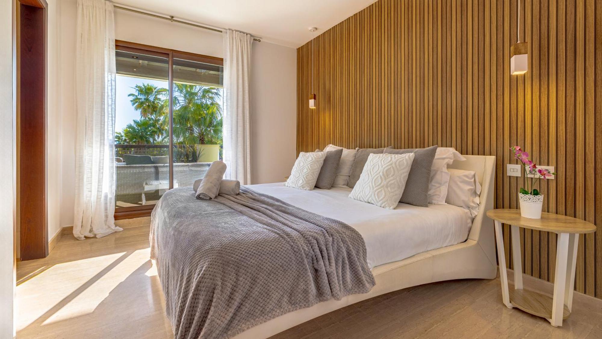 Vacation Marbella I Private Heated Swimming Pool, Walking Distance To Puerto Banus, Security 24-7, Bbq, Wifi Apartment Exterior photo